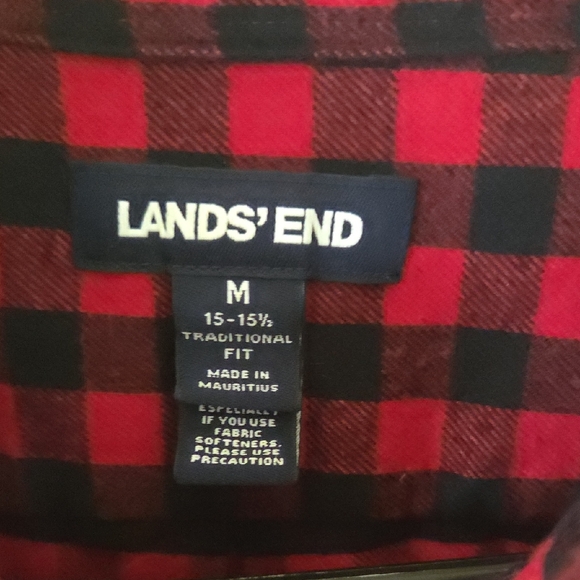 Lands' End Red and Black Plaid Men's Shirt - Picture 2 of 5